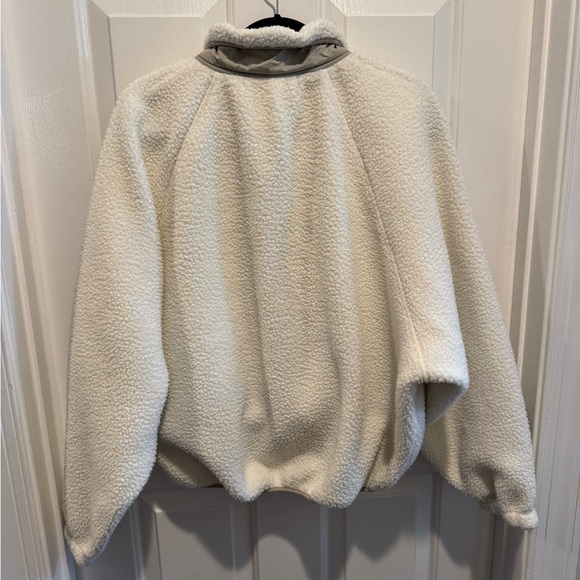 Her Entire Name Says Grace Ivory Sherpa Jacket with Gray Accents Size L - Picture 3 of 16